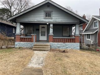 5041 Angnes Street, Kansas City, MO 64130
