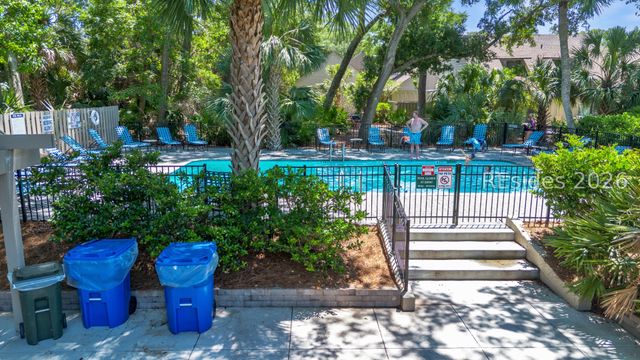 45 Queens Folly Rd Apt 640, Hilton Head Island, SC 29928