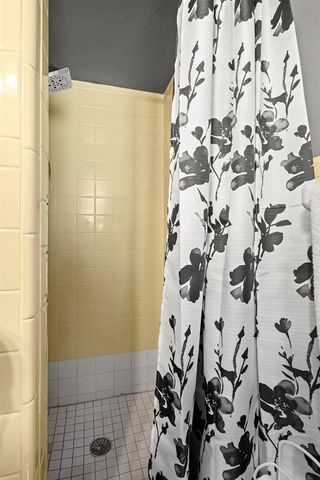 1009 S SAN REMO AVENUE, Clearwater, FL 33756