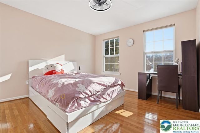 4985 Curly Horse Drive, Upper Saucon Twp, PA 18034