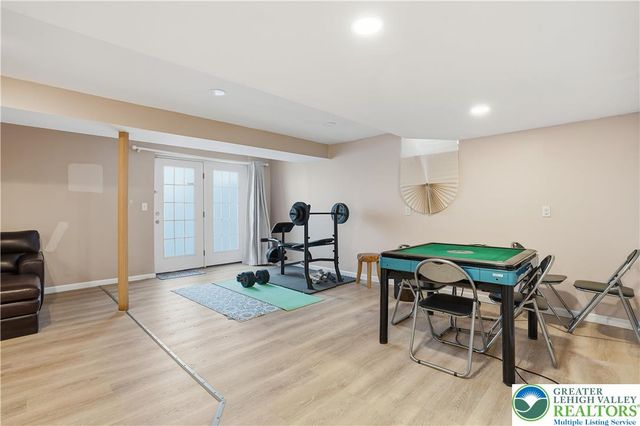 4985 Curly Horse Drive, Upper Saucon Twp, PA 18034