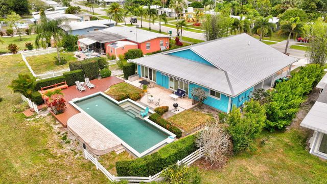 2940 SE Treasure Island Road, Port St. Lucie, Port St Lucie, FL 34952