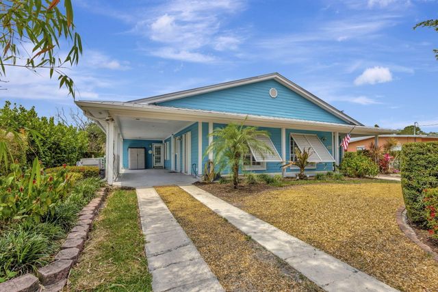 2940 SE Treasure Island Road, Port St. Lucie, Port St Lucie, FL 34952