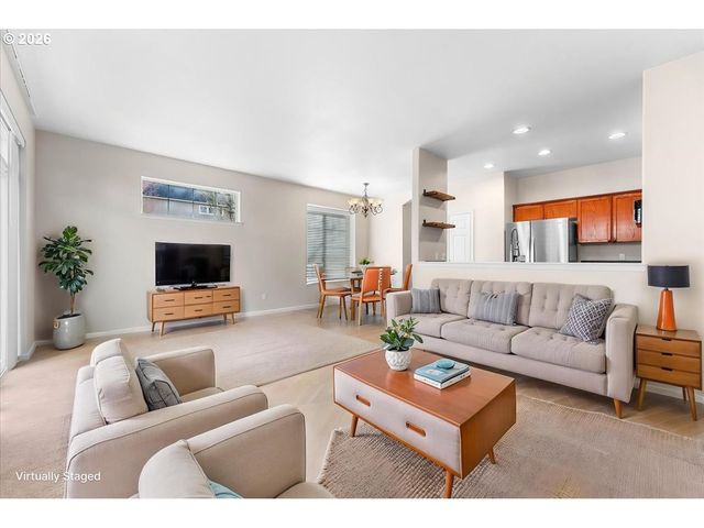 17257 Sw BERKELEY Ln, Beaverton, OR 97003