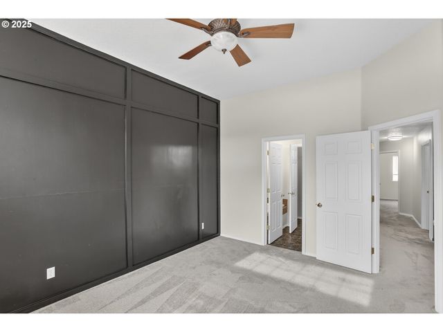 17257 Sw BERKELEY Ln, Beaverton, OR 97003