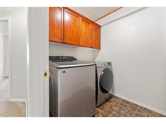 17257 Sw BERKELEY Ln, Beaverton, OR 97003