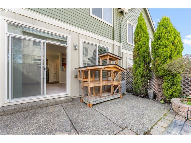 17257 Sw BERKELEY Ln, Beaverton, OR 97003