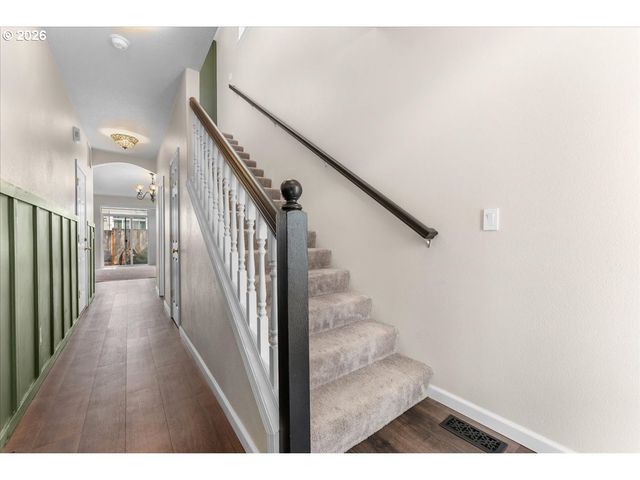 17257 Sw BERKELEY Ln, Beaverton, OR 97003