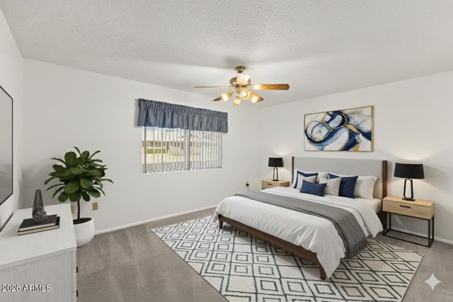 10733 W Saratoga Circle, Sun City, AZ 85351