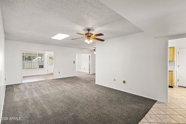 10733 W Saratoga Circle, Sun City, AZ 85351