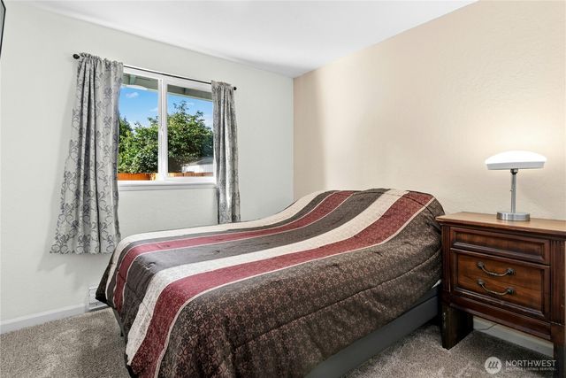 5426 107th Place NE, Marysville, WA 98270