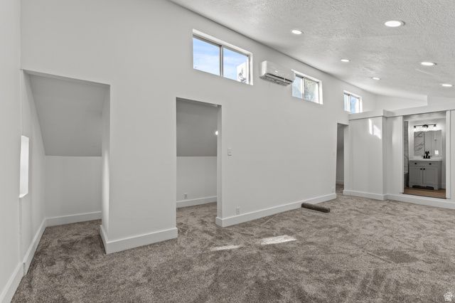 694 S 600 E, River Heights, UT 84321