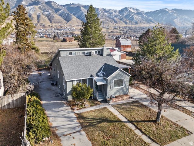 694 S 600 E, River Heights, UT 84321