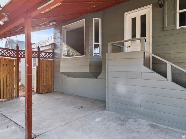 694 S 600 E, River Heights, UT 84321