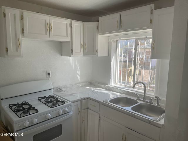 1026 Myrtle Avenue 6, El Paso, TX 79901