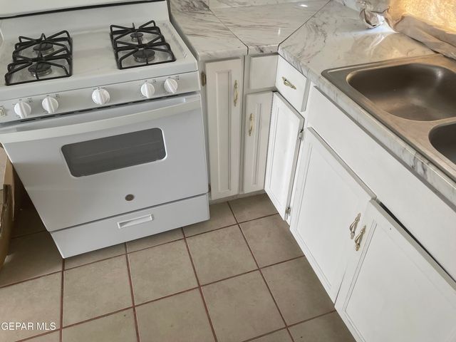 1026 Myrtle Avenue 6, El Paso, TX 79901