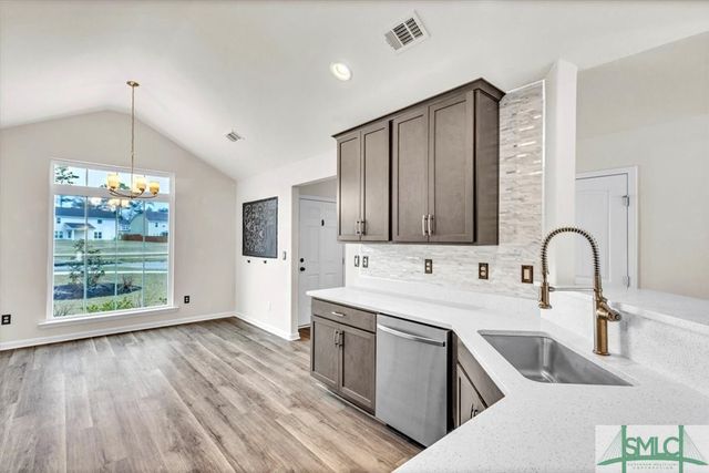 213 Acorn Drive, Brunswick, GA 31523