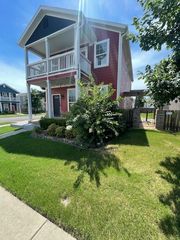537 N Keats Drive, Fayetteville, AR 72704