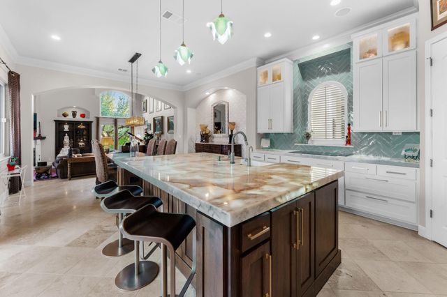 1901 Sea Eagle VW, Austin, TX 78738