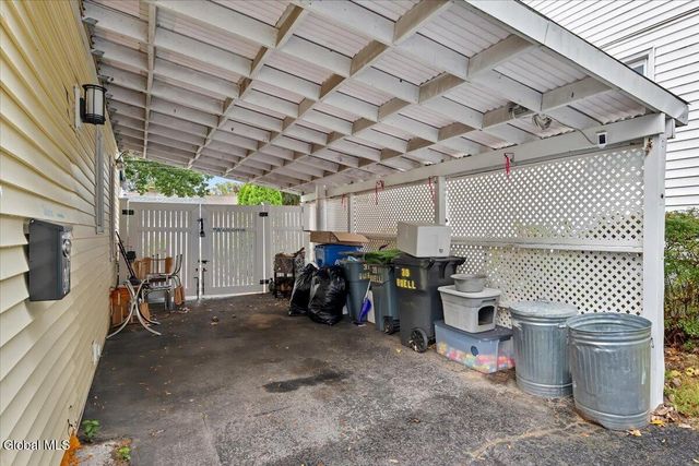 39 Buell Street, Albany, NY 12206