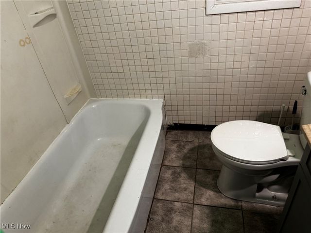 4911 Clark Avenue, Cleveland, OH 44102