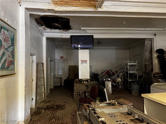 4911 Clark Avenue, Cleveland, OH 44102