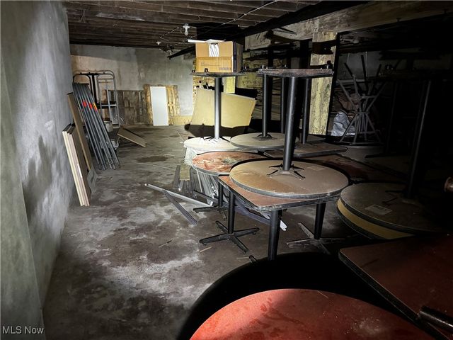 4911 Clark Avenue, Cleveland, OH 44102