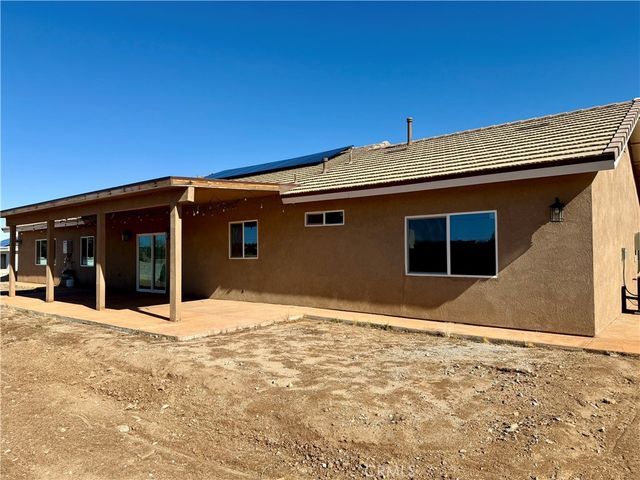 7164 Kingsley Avenue, Hesperia, CA 92345
