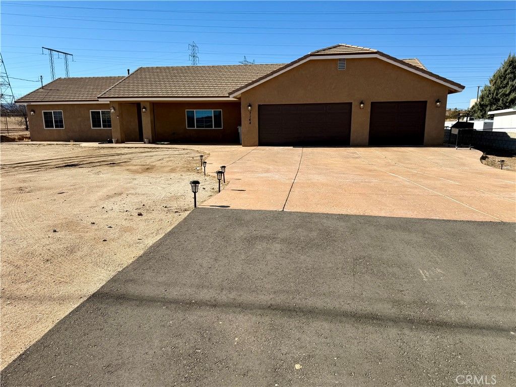 7164 Kingsley Avenue, Hesperia, CA 92345