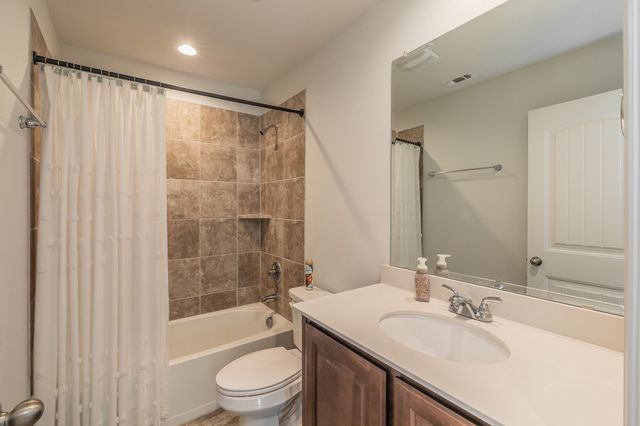 5544 Crawford Drive, North Richland Hills, TX 76180