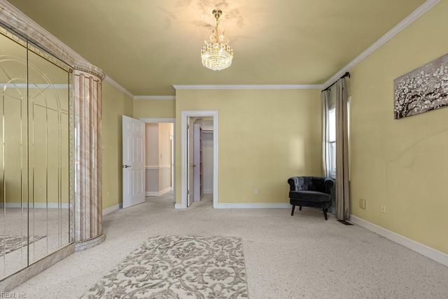100 Crescent DR, Franklin, VA 23851