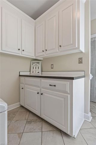 100 Crescent DR, Franklin, VA 23851