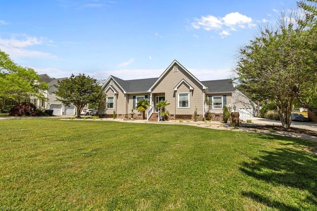 100 Crescent DR, Franklin, VA 23851