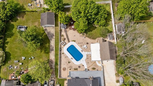 100 Crescent DR, Franklin, VA 23851