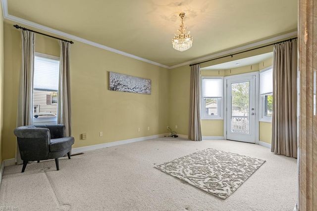 100 Crescent DR, Franklin, VA 23851