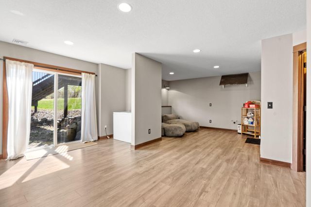 21285 Naples Street NW, Elk River, MN 55330