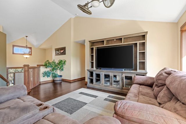 21285 Naples Street NW, Elk River, MN 55330