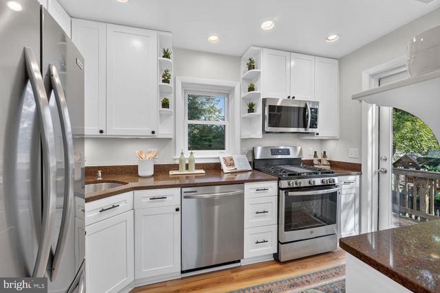 1503 CREST RD, Silver Spring, MD 20902