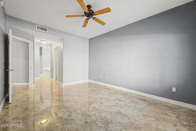5450 E DEER VALLEY Drive 1006, Phoenix, AZ 85054