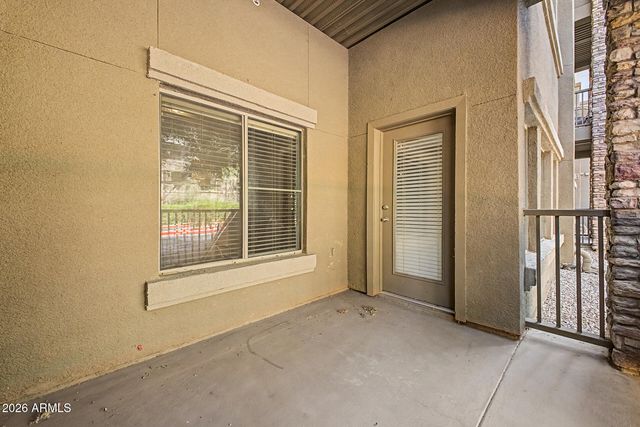 5450 E DEER VALLEY Drive 1006, Phoenix, AZ 85054