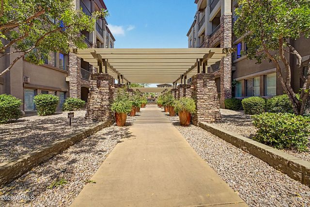 5450 E DEER VALLEY Drive 1006, Phoenix, AZ 85054