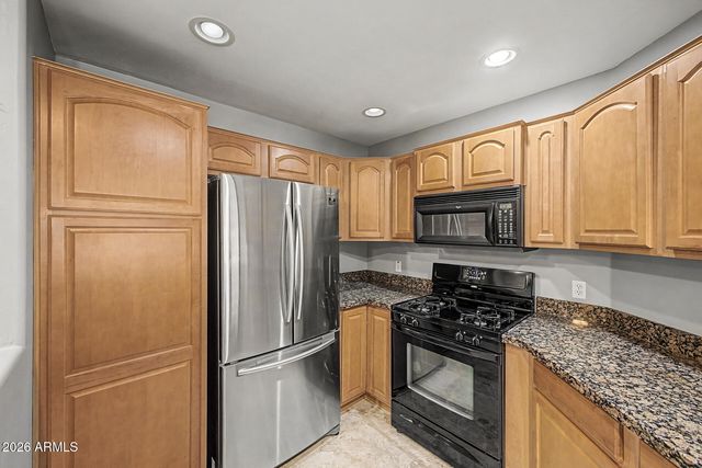5450 E DEER VALLEY Drive 1006, Phoenix, AZ 85054