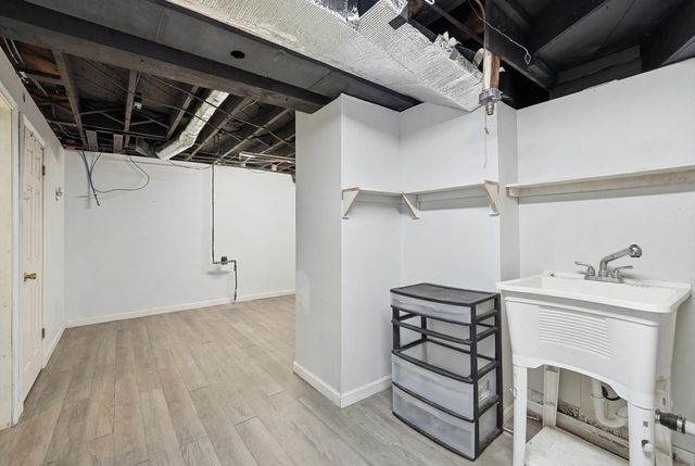 27 Jerome St, Southbridge, MA 01550