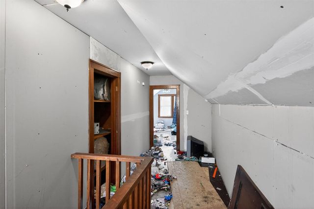 318 N 10th Street, Niles, MI 49120