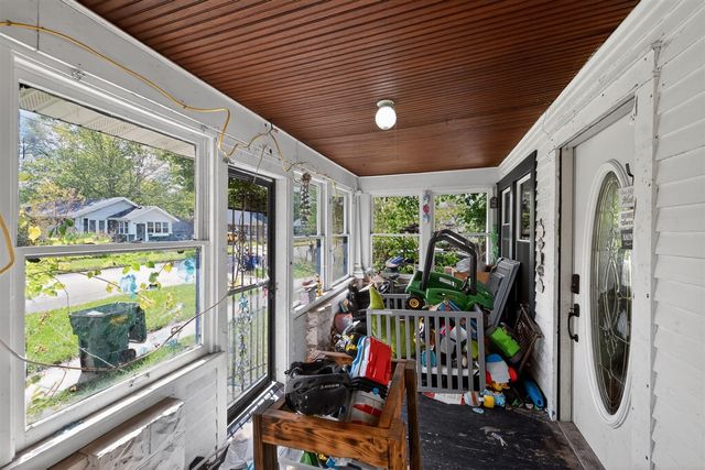 318 N 10th Street, Niles, MI 49120