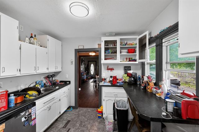 318 N 10th Street, Niles, MI 49120