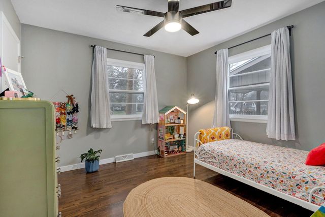 1339 S Fremont Avenue, Springfield, MO 65804