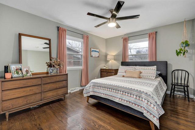 1339 S Fremont Avenue, Springfield, MO 65804