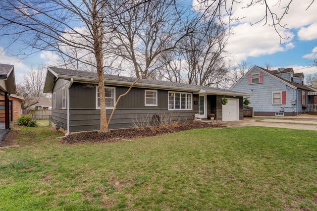 1339 S Fremont Avenue, Springfield, MO 65804
