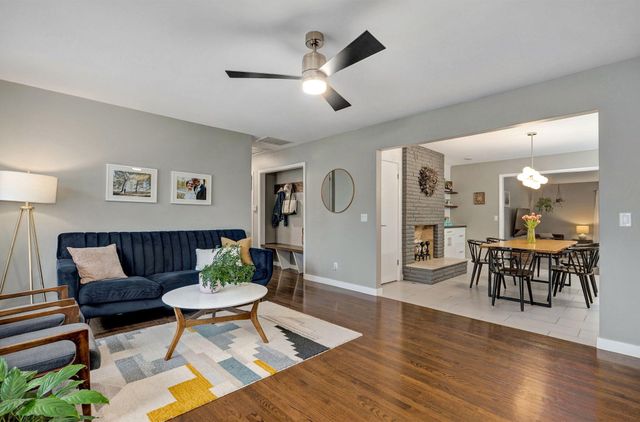 1339 S Fremont Avenue, Springfield, MO 65804